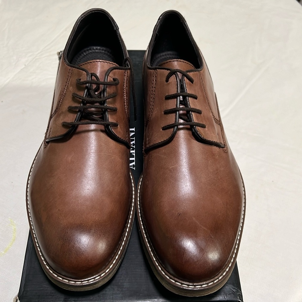 Alfani Men's Phillip Oxfords Lace up leather Shoe, Size 10M